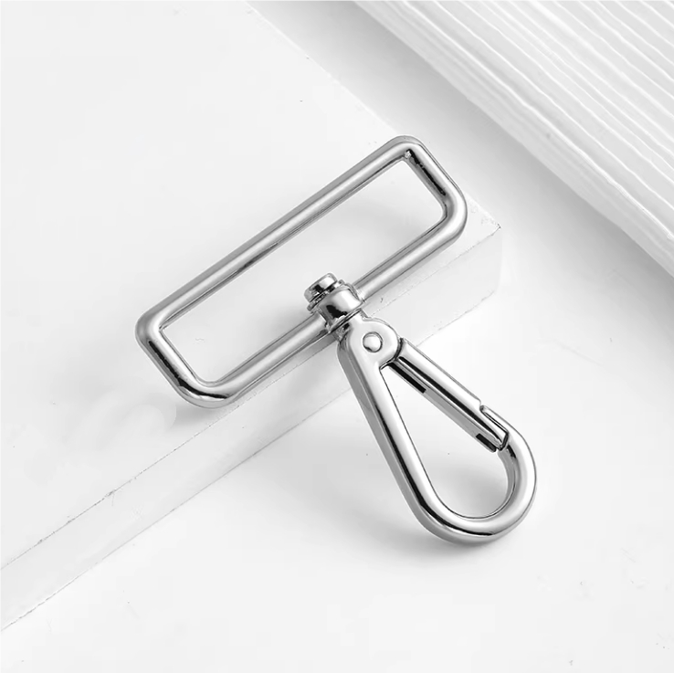 Charm Buckle Strap Converter (Evelyne)
