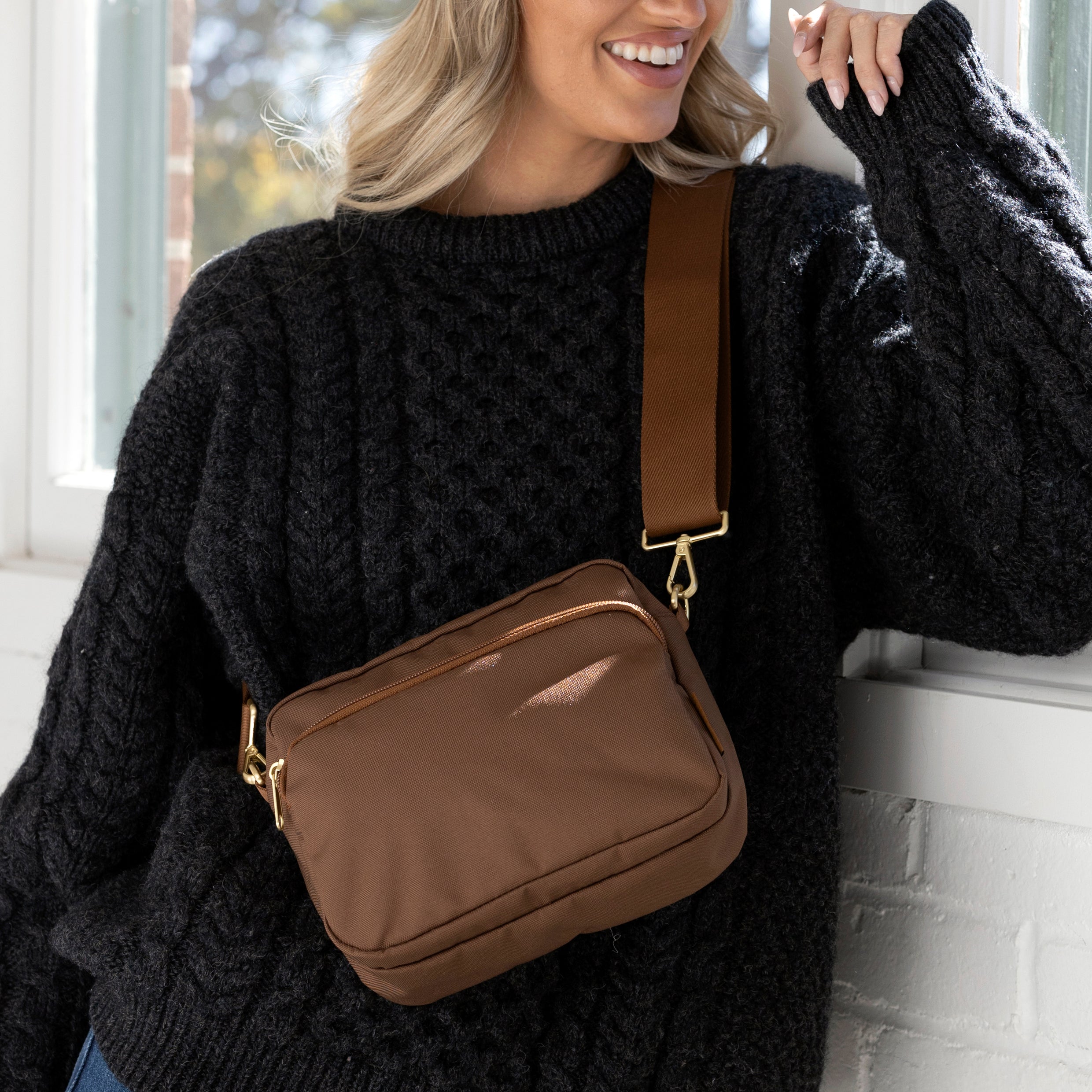 City Crossbody Bag