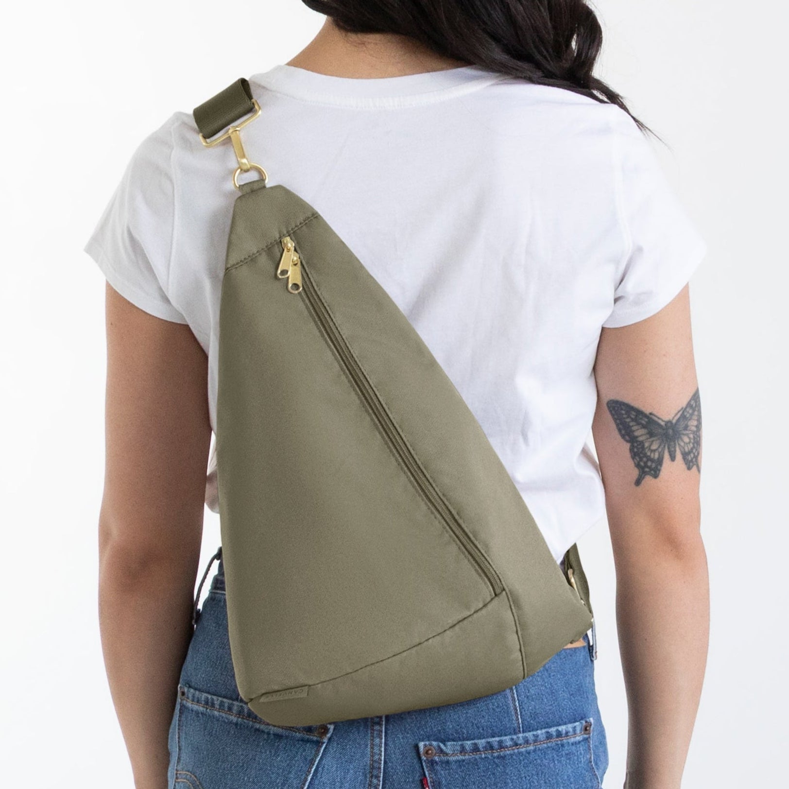 Contour Sling Bag