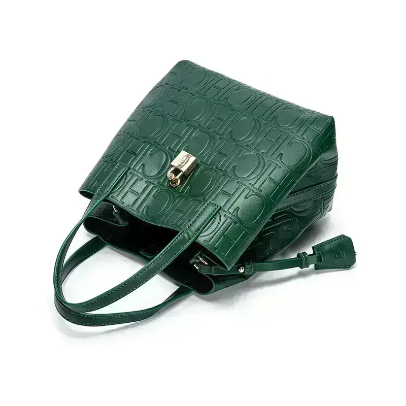 CH Large Capacity Luxury-Style Handbag for Women – Designer-Inspired Shoulder Bag