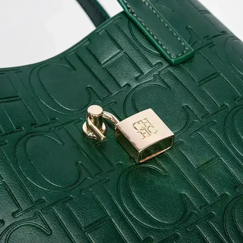CH Large Capacity Luxury-Style Handbag for Women – Designer-Inspired Shoulder Bag