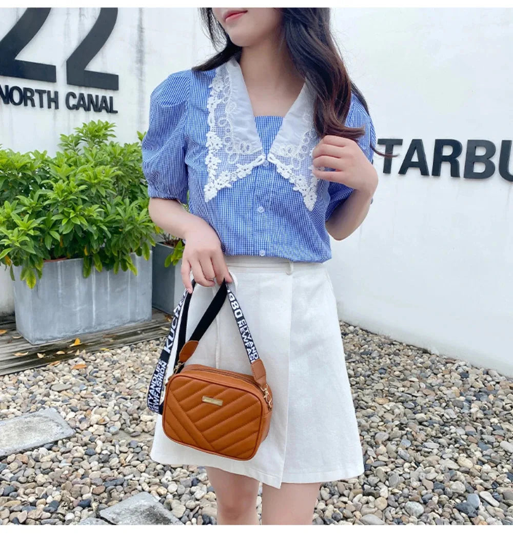 Women's High Quality PU Leather Rolling Strip Handbag – Elegant Structured Bag